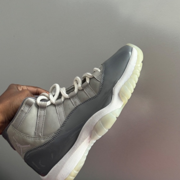 Cool grey 11’s main image 6